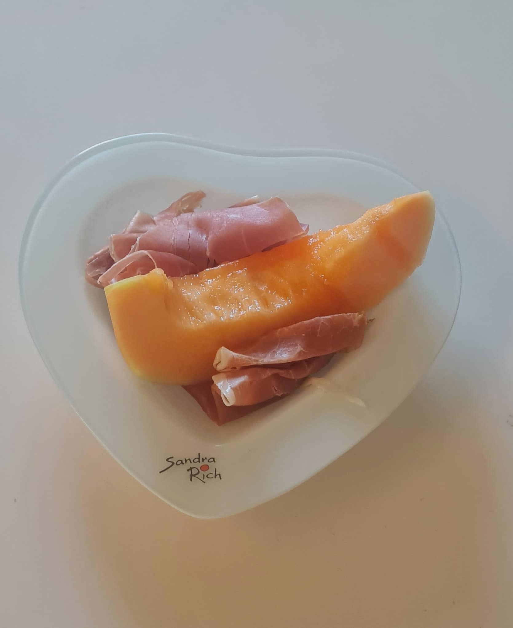 piatto a cuore