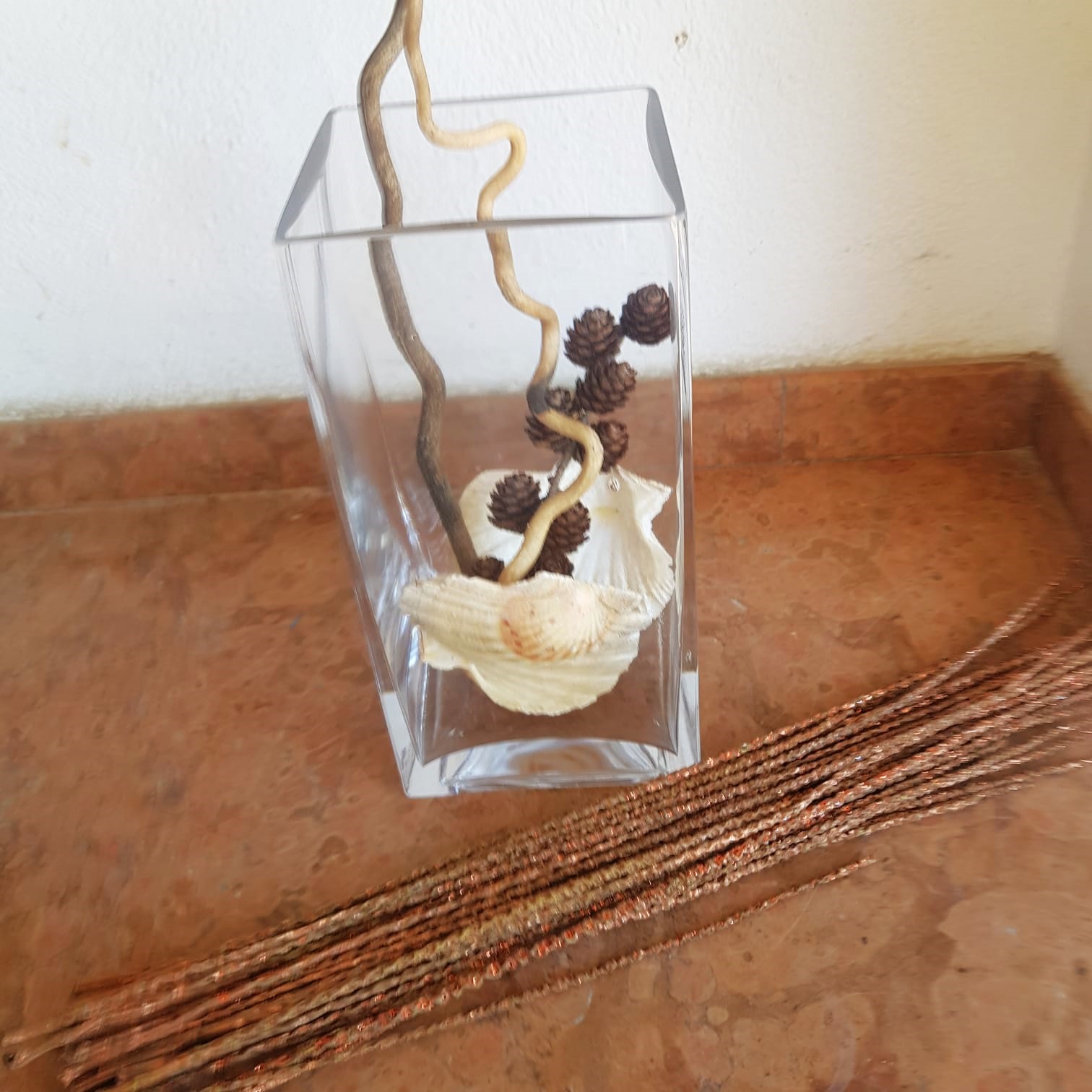 vaso in vetro spesso base quadrata