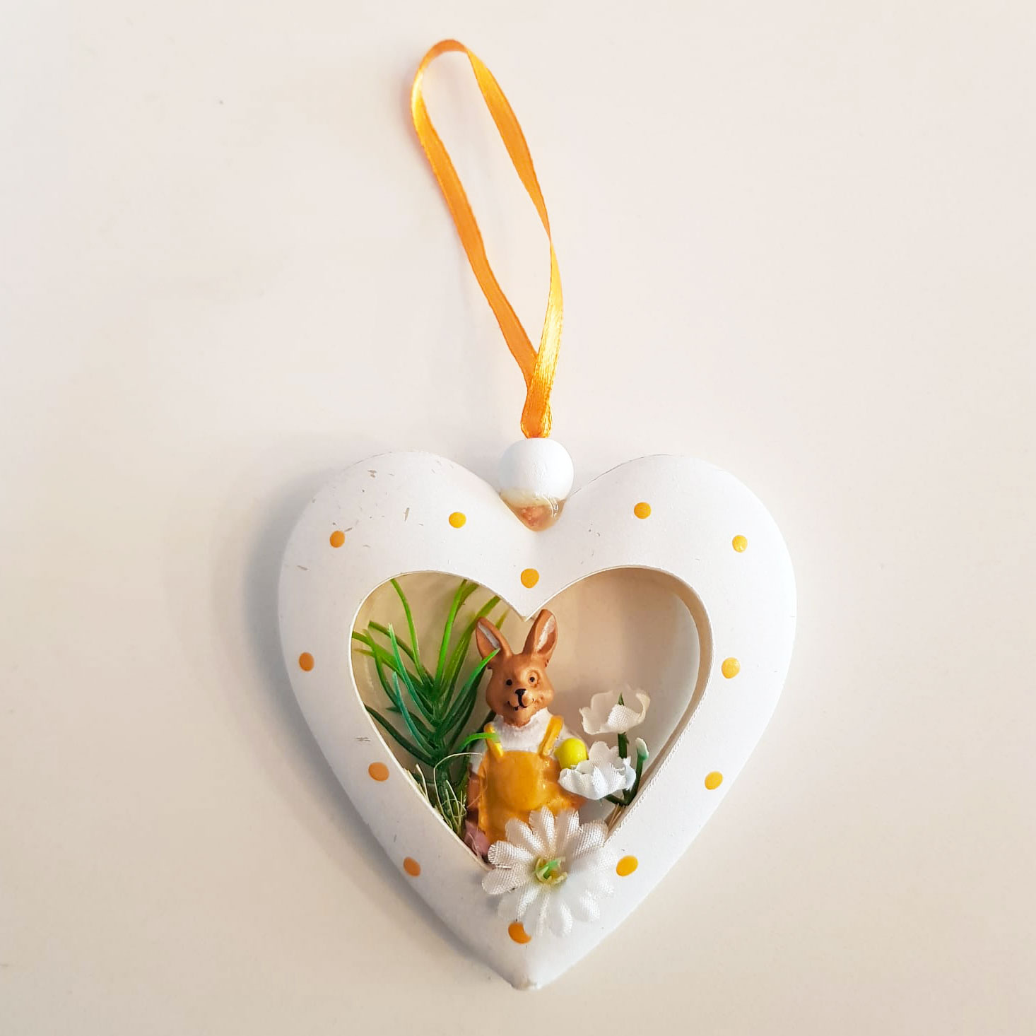 Cuore di latta da appendere - Bianco, arancione
