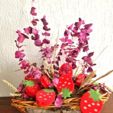 cestina vimini fragole eucalipto