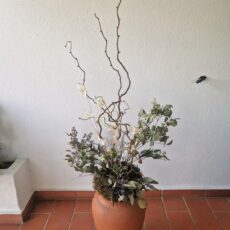 composizione scultorea per anfora antica
